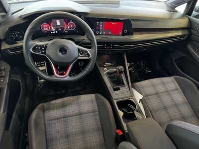 2022 Volkswagen Golf, $19995. Photo 8