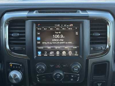 2017 RAM 1500 Crew Cab, $20990. Photo 3