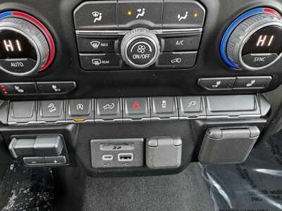 2021 Chevrolet Silverado 1500, $29990. Photo 11