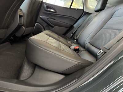 2026 Chevrolet Trax, $26785.0. Photo 10