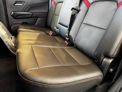 2026 Chevrolet Colorado Crew Cab, $44940.0. Photo 6