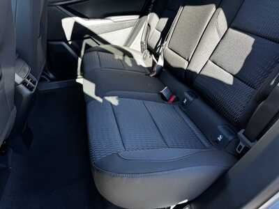 2026 Chevrolet Equinox, $31795.0. Photo 6