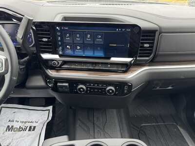 2026 Chevrolet 1500 Crew Cab, $48305.0. Photo 2