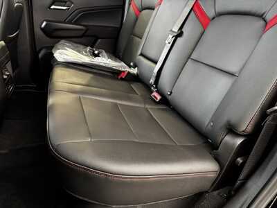 2026 Chevrolet Colorado Crew Cab, $44940.0. Photo 6