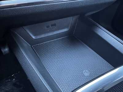 2026 Chevrolet Equinox, $31795.0. Photo 10