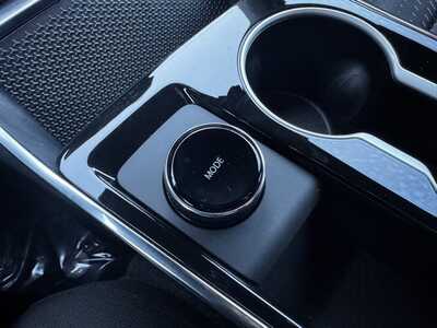 2026 Chevrolet Equinox, $31795.0. Photo 11