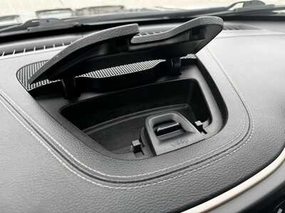 2015 Jeep Cherokee, $9995. Photo 10