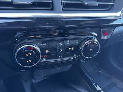 2026 Chevrolet Trax, $26385.0. Photo 11