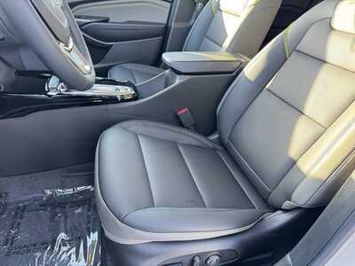 2026 Chevrolet Trax, $25490.0. Photo 5