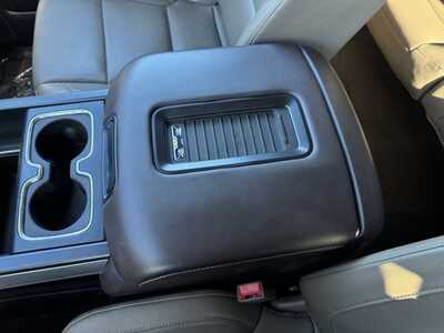 2016 Chevrolet 1500 Crew Cab, $24960. Photo 12