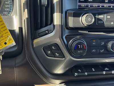 2016 Chevrolet 1500 Crew Cab, $24960. Photo 6