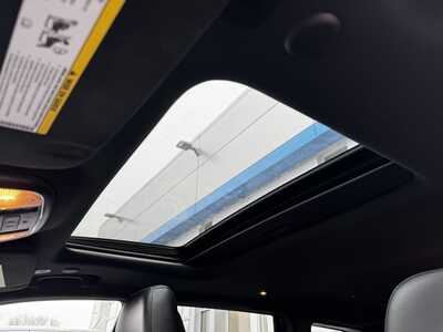 2022 Jeep Grand Cherokee, $21490. Photo 6