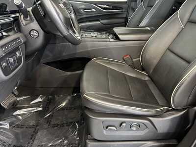 2021 Cadillac Escalade, $54695. Photo 5