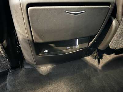 2021 Cadillac Escalade, $54695. Photo 9