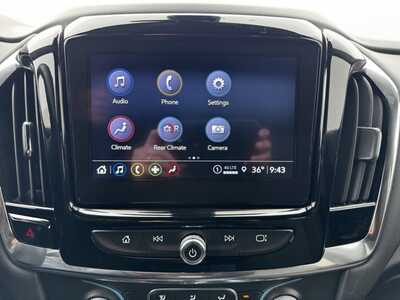 2023 Chevrolet Traverse, $30975. Photo 4
