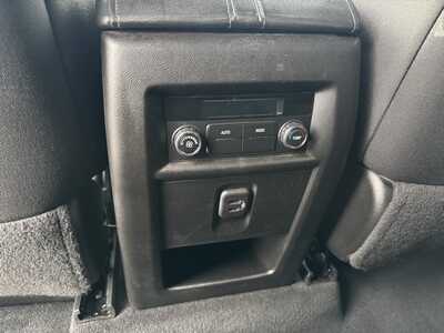 2023 Chevrolet Traverse, $30975. Photo 8