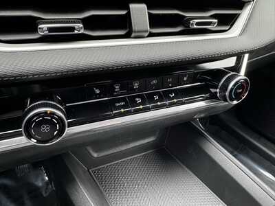 2026 Chevrolet Equinox, $30749.0. Photo 10