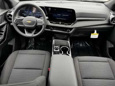 2026 Chevrolet Equinox, $30749.0. Photo 9