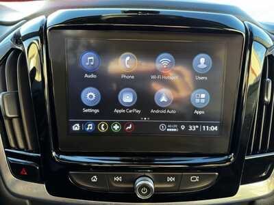 2022 Chevrolet Traverse, $31490. Photo 3