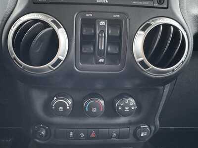 2016 Jeep Wrangler Unlimited, $18990. Photo 10