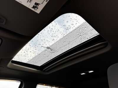 2020 GMC 1500 Crew Cab, $31695. Photo 6