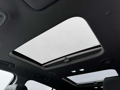 2019 Chevrolet Traverse, $24995. Photo 6