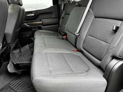 2022 Chevrolet 1500 Crew Cab, $38475. Photo 7