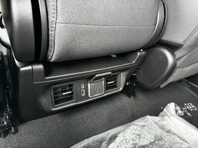 2026 Chevrolet 3500 Crew Cab, $64195.0. Photo 7