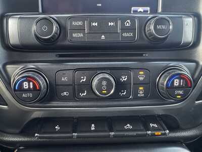 2018 Chevrolet 1500 Crew Cab, $28999. Photo 10