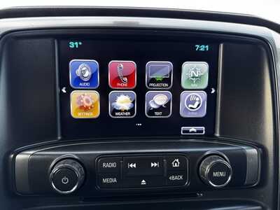 2018 Chevrolet 1500 Crew Cab, $28999. Photo 6