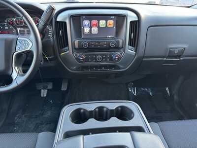 2014 Chevrolet 1500 Crew Cab, $19848. Photo 2