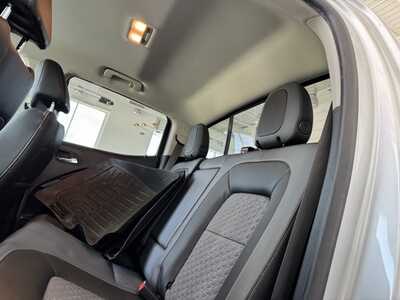 2017 Chevrolet Colorado Crew Cab, $20995. Photo 11