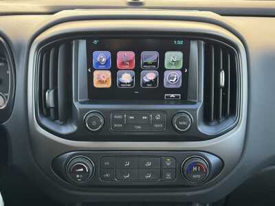 2017 Chevrolet Colorado Crew Cab, $20995. Photo 3