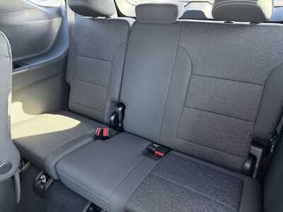 2026 Chevrolet Traverse, $46805.0. Photo 7