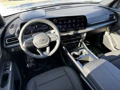 2026 Chevrolet Traverse, $46805.0. Photo 9