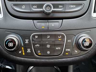 2024 Chevrolet Malibu, $17285. Photo 10