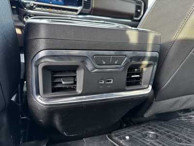 2024 Chevrolet 2500 Crew Cab, $66490. Photo 8