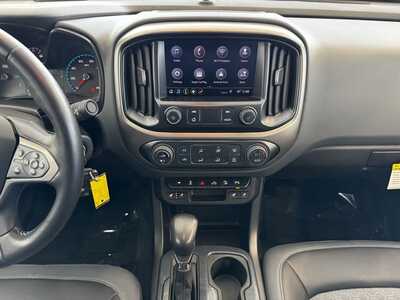 2022 Chevrolet Colorado Crew Cab, $30895. Photo 6