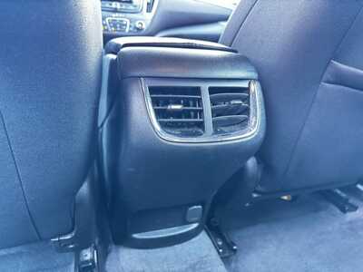 2024 Chevrolet Malibu, $17690. Photo 7