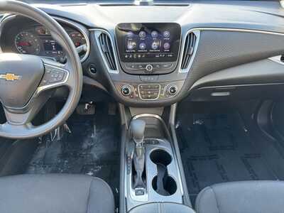 2024 Chevrolet Malibu, $17785. Photo 2