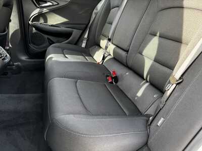 2024 Chevrolet Malibu, $17385. Photo 6