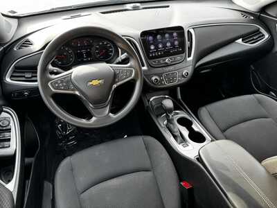 2024 Chevrolet Malibu, $17385. Photo 8