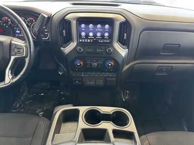 2020 Chevrolet 3500 Crew Cab, $42895. Photo 2