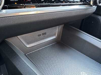 2026 Chevrolet Equinox, $34170.0. Photo 11