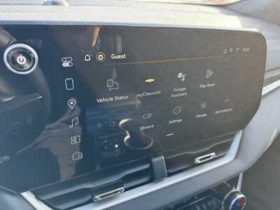 2026 Chevrolet Equinox, $34170.0. Photo 3