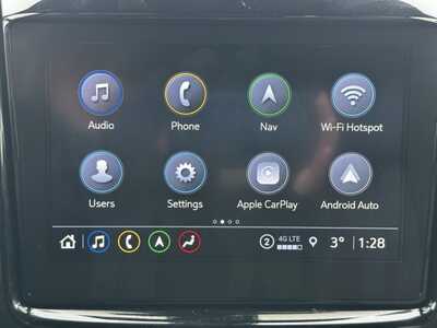 2023 Chevrolet Traverse, $32470. Photo 3