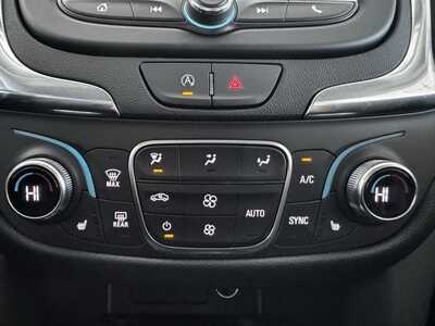 2024 Chevrolet Equinox, $22980. Photo 11