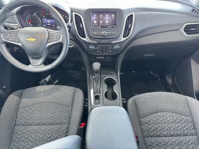 2024 Chevrolet Equinox, $22980. Photo 9