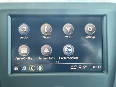 2024 Chevrolet Equinox, $21980. Photo 3