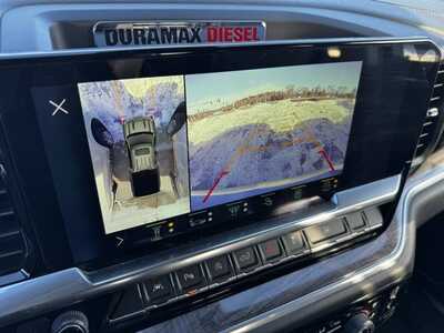 2022 Chevrolet 1500 Crew Cab, $41695. Photo 4